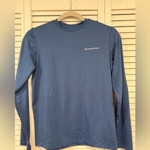 Vineyard Vines Performance Long Sleeve Tee Size Medium